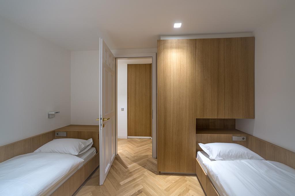 Apartment Genziana Urtijëi Oda fotoğraf